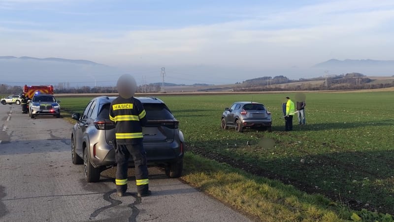 Tragédie na Slovensku: Při srážce aut zemřela chodkyně, jedno z vozidel řídil její manžel