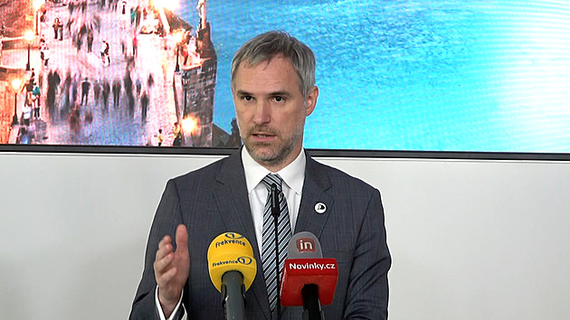 Jak zlepšit plynulost dopravy v Praze? Náměstek Hřib představil balíček opatření