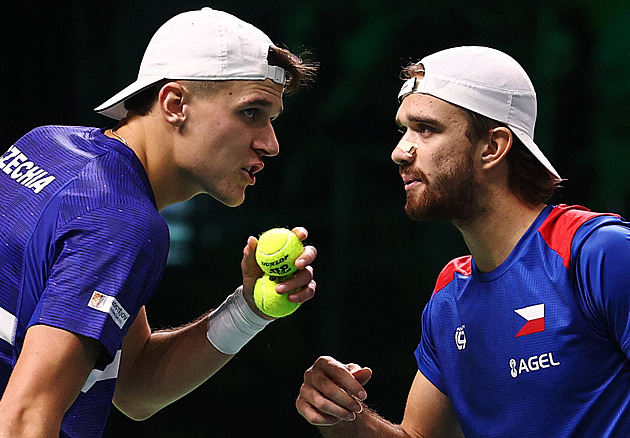 Nemáme se za co stydět. Mohlo to být i naopak, shodli se po deblu čeští tenisté
